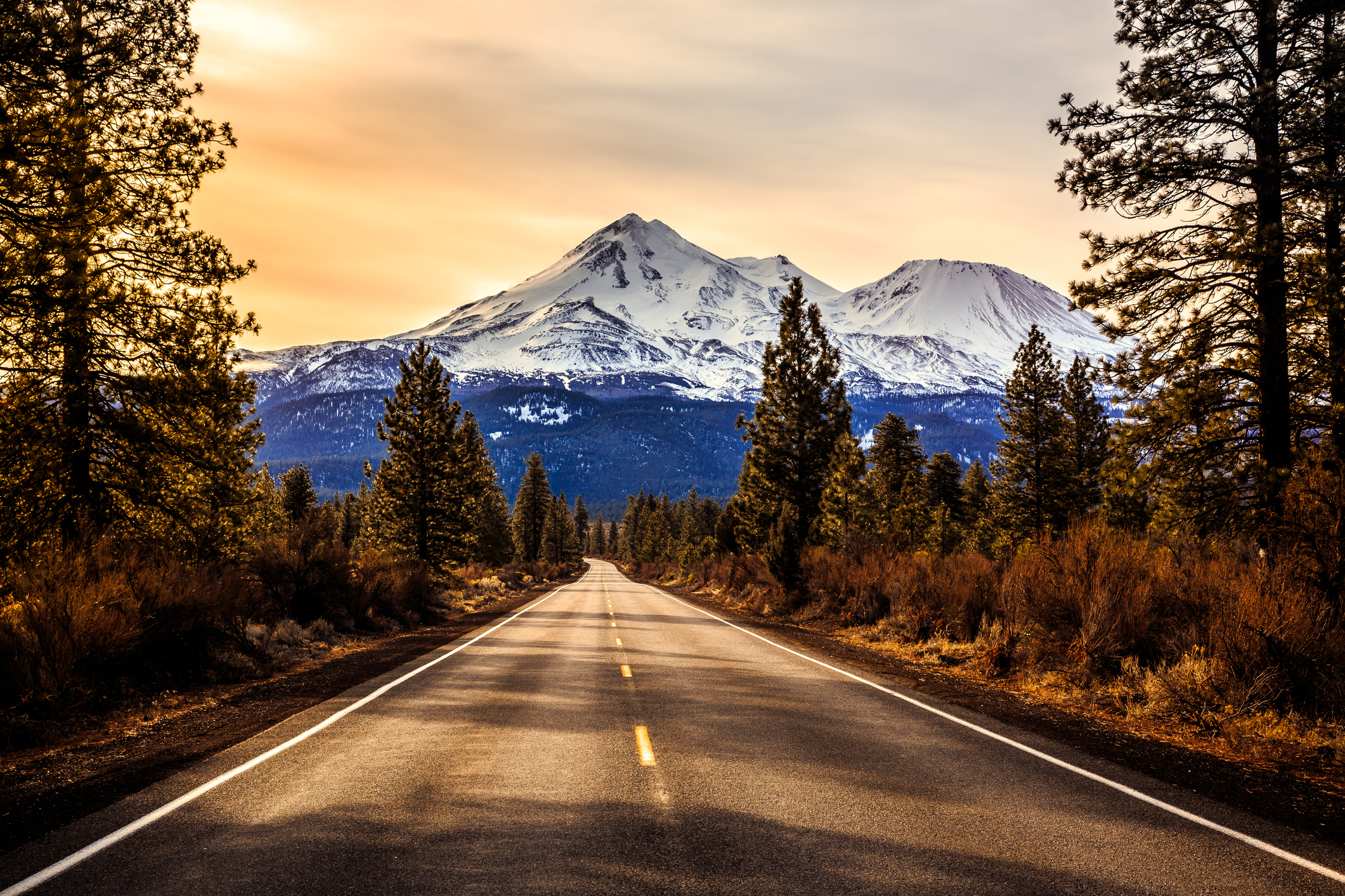 Road to Mount Shasta, California